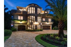 192 S Beach Dr, Marco Island, FL 34145, Sold 02/24/22