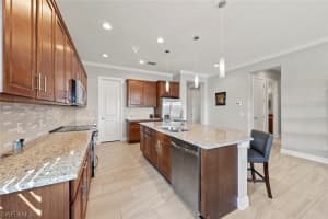 4727 Abaca Cir, Naples, FL 34119, Sold 01/20/22