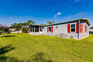 10075 Broken Woods Ct, North Fort Myers, FL 33903, Sold 10/22/21