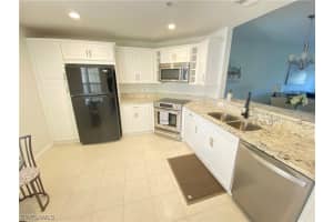 3035 Horizon Ln, Naples, FL 34109, Sold 10/25/21