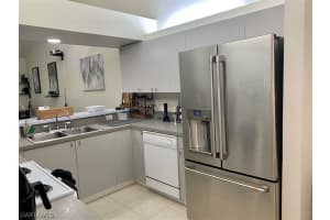 411 Valerie Way, Naples, FL 34104, Sold 01/19/22