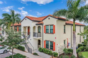 15098 Palmer Lake Cir, Naples, FL 34109, Sold 10/25/21