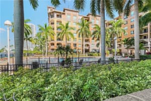 2825 Palm Beach Blvd APT 102, Fort Myers, FL 33916, Sold 02/09/22