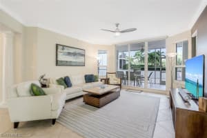 325 Dunes Blvd, Naples, FL 34110, Sold 05/17/22