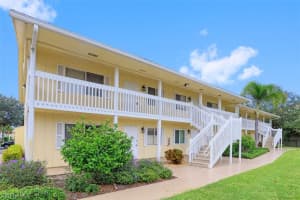 4607 Bayshore Dr, Naples, FL 34112, Sold 12/06/21