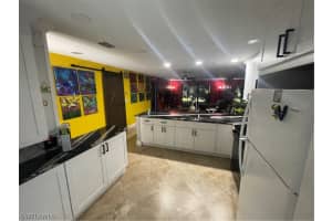 115 Pinebrook Dr, Fort Myers, FL 33907, Sold 11/17/21