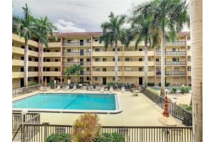 2121 Collier Ave, Fort Myers, FL 33901, Sold 11/09/21