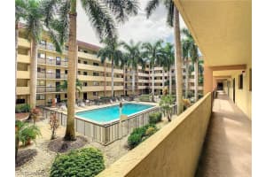 2121 Collier Ave, Fort Myers, FL 33901, Sold 11/09/21