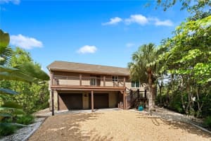 4239 Gulf Pines Dr, Sanibel, FL 33957, Sold 02/25/22