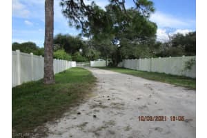 18121 Slater Rd, North Fort Myers, FL 33917, Sold 01/03/22