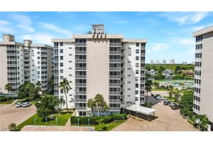 5700 Bonita Beach Rd SW, Bonita Springs, FL 34134, Sold 11/08/21