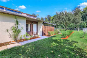 8815 Somerset Blvd, Fort Myers, FL 33919, Sold 12/08/21