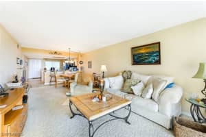 15161 Cedarwood Ln, Naples, FL 34110, Sold 02/23/22