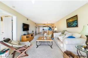 15161 Cedarwood Ln, Naples, FL 34110, Sold 02/23/22