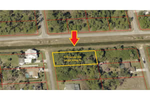 722 Canton Avenue, Lehigh Acres, FL 33972 - MLS#221071084