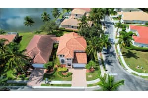 MLS# 221071472, Fort Myers, Florida 33907