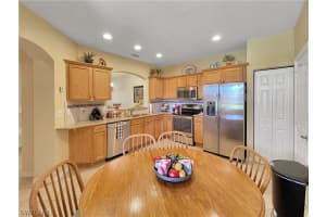 9777 Roundstone Cir, Fort Myers, FL 33967, Sold 11/19/21