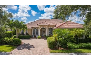 14684 Indigo Lakes Cir, Naples, FL 34119, Sold 12/13/21