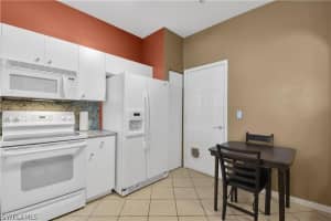 3009 Palmetto Oak Dr APT 103, Fort Myers, FL 33916, Sold 11/19/21