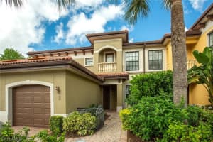 1303 Verde Dr, Naples, FL 34105, Sold 02/15/22