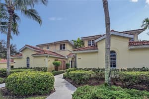 1995 Tarpon Bay Dr N, Naples, FL 34119, Sold 11/09/21