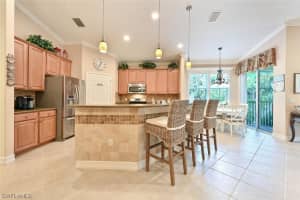 1995 Tarpon Bay Dr N, Naples, FL 34119, Sold 11/09/21