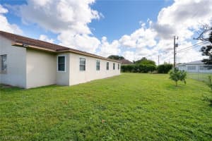 1633 Country Club Pkwy, Lehigh Acres, FL 33936, Sold 11/29/21