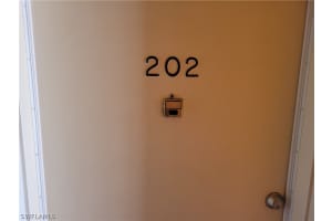 2366 E Mall Dr APT 202, Fort Myers, FL 33901, Sold 11/15/21