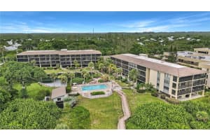 2737 W Gulf Dr UNIT 111, Sanibel, FL 33957, Sold 11/05/21