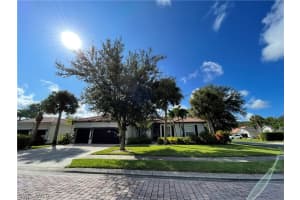 8478 Laurel Lakes Cove, Naples, FL 34119, Sold 12/15/21