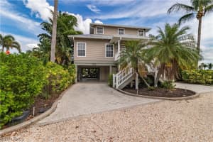 16710 Bocilla Island Club Dr, Bokeelia, FL 33922, Sold 12/03/21