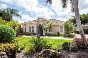 3092 Terramar Dr, Naples, FL 34119, Sold 05/17/22