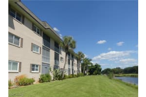 5483 Rattlesnake Hammock Rd, Naples, FL 34113, Sold 12/02/21
