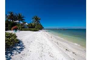 1077 Bird Ln, Sanibel, FL 33957, Sold 03/29/22