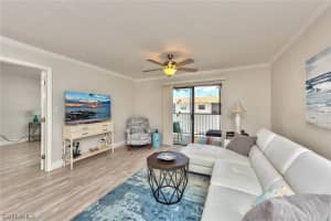 9395 Pennsylvania Ave, Bonita Springs, FL 34135, Sold 12/30/21