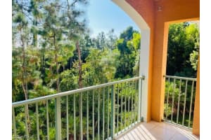 1280 Wildwood Lakes Blvd, Naples, FL 34104, Sold 12/01/21
