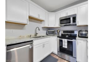 The Village of Cedarbend, 5241 Cedarbend Dr, Fort Myers, FL 33919, Sold 11/30/21