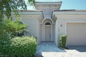 1685 Serrano Cir, Naples, FL 34105, Sold 01/24/22