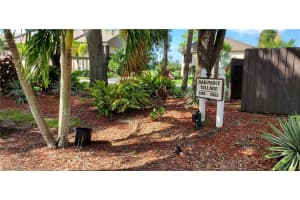 5805 Trailwinds Dr APT 322, Fort Myers, FL 33907, Sold 12/02/21