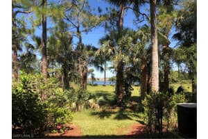 832 Hampton Cir, Naples, FL 34105, Sold 12/09/21