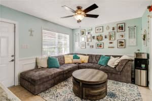 207 Leawood Cir, Naples, FL 34104, Sold 12/04/21