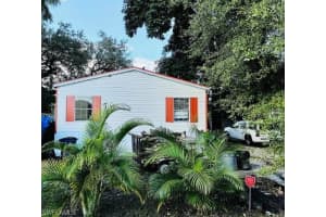320 Redlin St, North Fort Myers, FL 33903, Sold 04/01/22