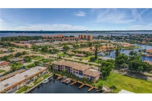1835 Beach Pkwy APT 201, Cape Coral, FL 33904, Sold 01/07/22