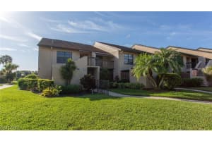15448 Admiralty Cir APT 6, North Fort Myers, FL 33917, Sold 12/27/21