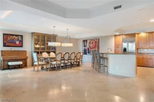 285 Grande Way, Naples, FL 34110, Sold 12/30/21