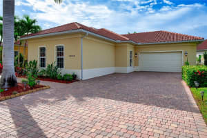 10218 Avonleigh Dr, Bonita Springs, FL 34135, Sold 02/11/22
