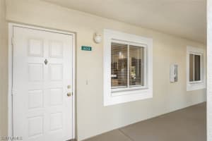 7794 Esmeralda Way, Naples, FL 34109, Sold 02/28/22