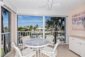 889 Collier Ct, Marco Island, FL 34145, Sold 01/19/22