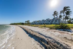 200 Periwinkle Way UNIT 325, Sanibel, FL 33957, Sold 11/05/21