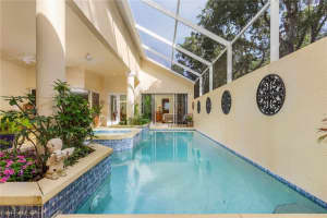 400 Mallory Ct, Naples, FL 34110, Sold 12/17/21